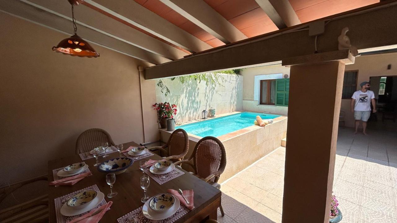 Casa Padrina Burballa Maria De La Salut Bagian luar foto
