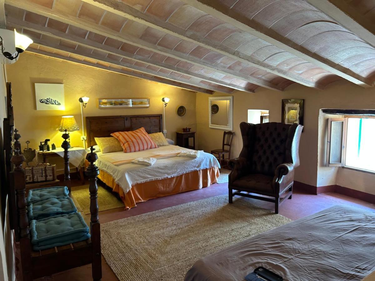 Casa Padrina Burballa Maria De La Salut Bagian luar foto