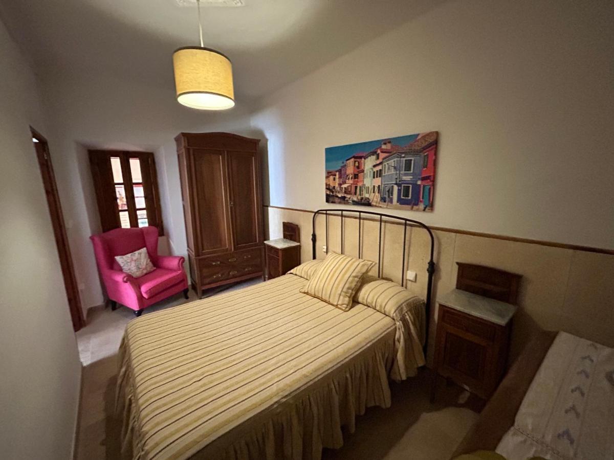 Casa Padrina Burballa Maria De La Salut Bagian luar foto