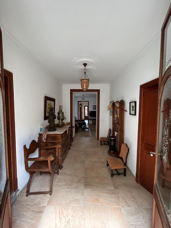 Casa Padrina Burballa Maria De La Salut Bagian luar foto