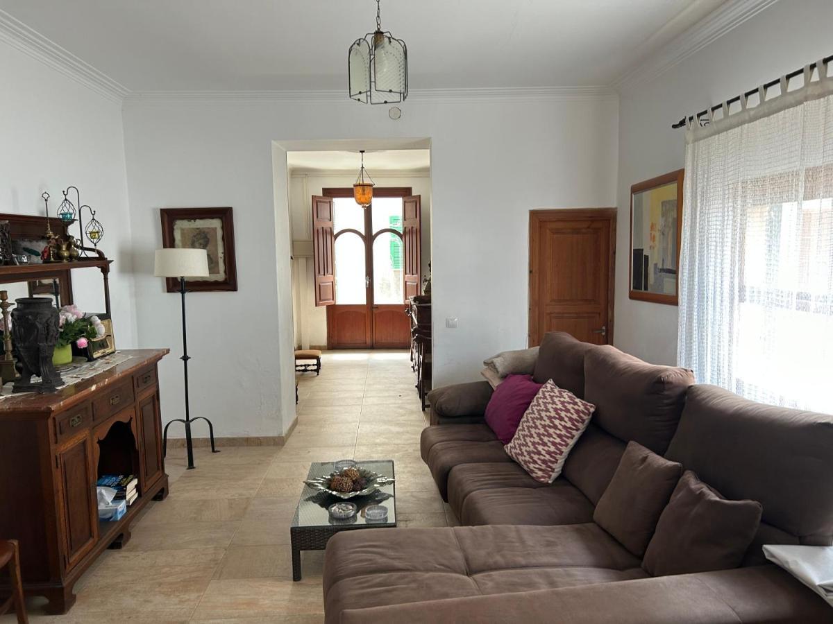 Casa Padrina Burballa Maria De La Salut Bagian luar foto