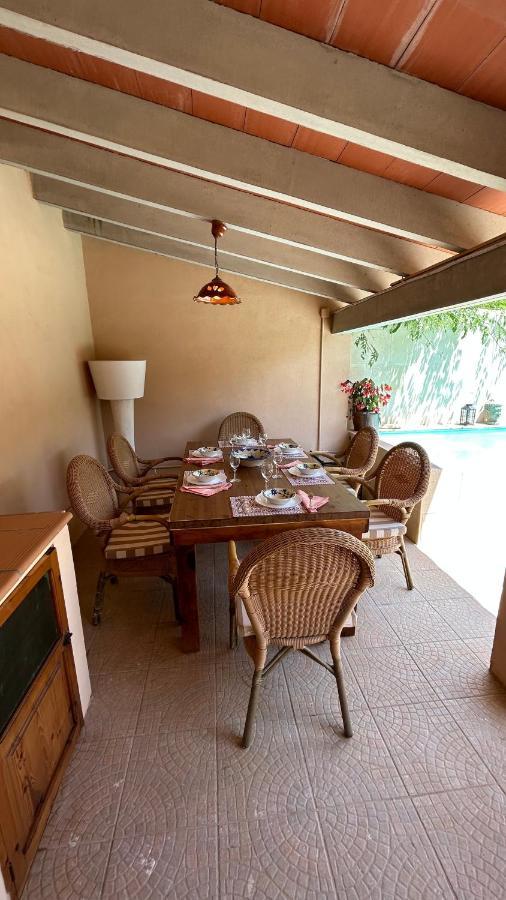 Casa Padrina Burballa Maria De La Salut Bagian luar foto